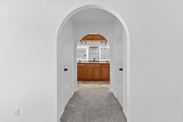 9901 Dickens Drive, Benbrook, TX 76126