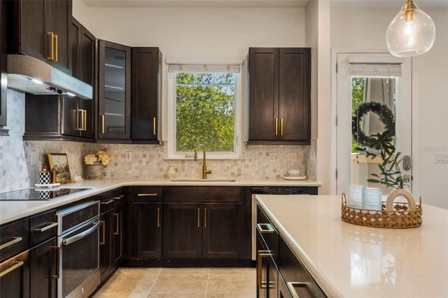 9037 LAUREATE BOULEVARD, Orlando, FL 32827