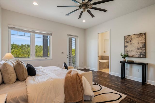 9037 LAUREATE BOULEVARD, Orlando, FL 32827