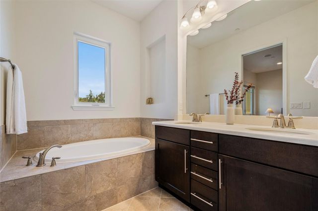 9037 LAUREATE BOULEVARD, Orlando, FL 32827
