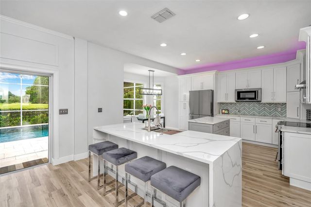 16214 MUIRFIELD DRIVE, Odessa, FL 33556