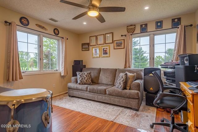 1F Chadwick Lane, Monroe, NJ 08831