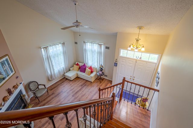 1F Chadwick Lane, Monroe, NJ 08831