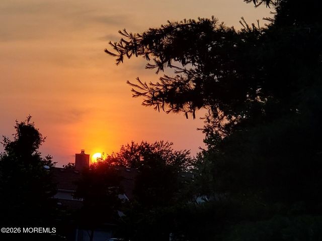 1F Chadwick Lane, Monroe, NJ 08831