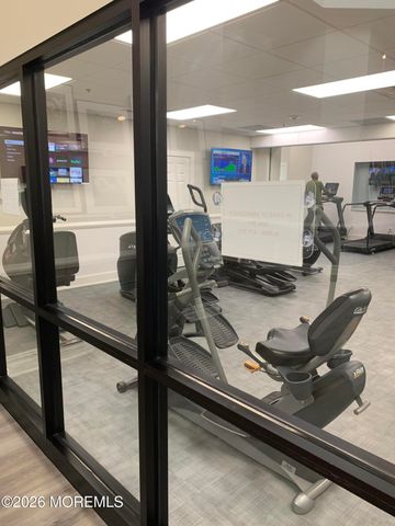 1F Chadwick Lane, Monroe, NJ 08831