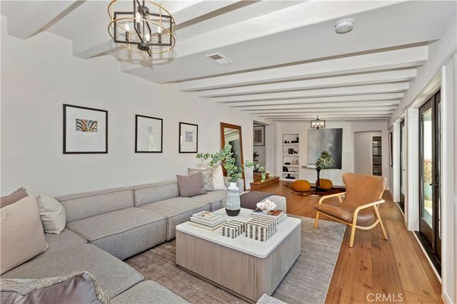 1506 N Niagara, Burbank, CA 91505