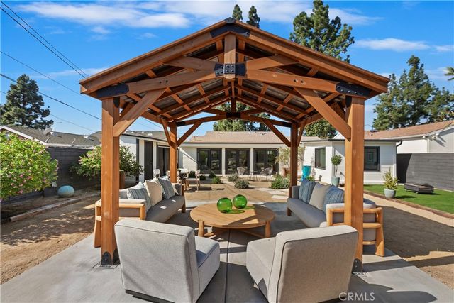 1506 N Niagara, Burbank, CA 91505