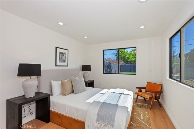 1506 N Niagara, Burbank, CA 91505