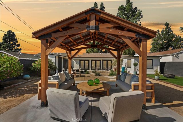 1506 N Niagara, Burbank, CA 91505