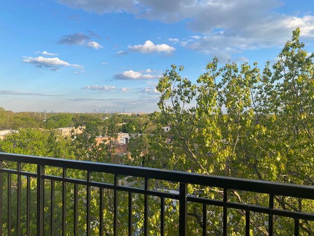 4953 Oakton Street 608, Skokie, IL 60077