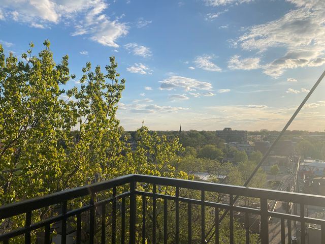 4953 Oakton Street 608, Skokie, IL 60077