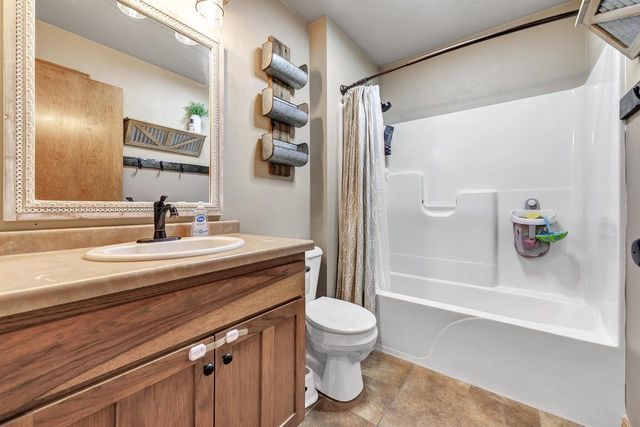 3801 SCOTCHMAN CIRCLE, Green Bay, WI 54311