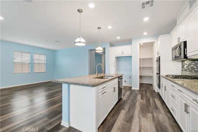 32847 Bachelor Peak Street, Winchester, CA 92596