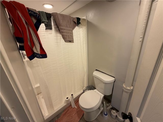 3895 E 151st Street, Cleveland, OH 44128