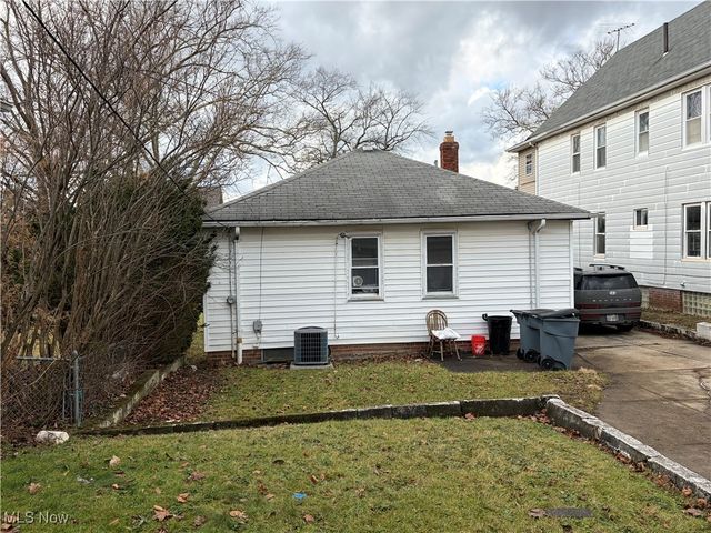 3895 E 151st Street, Cleveland, OH 44128
