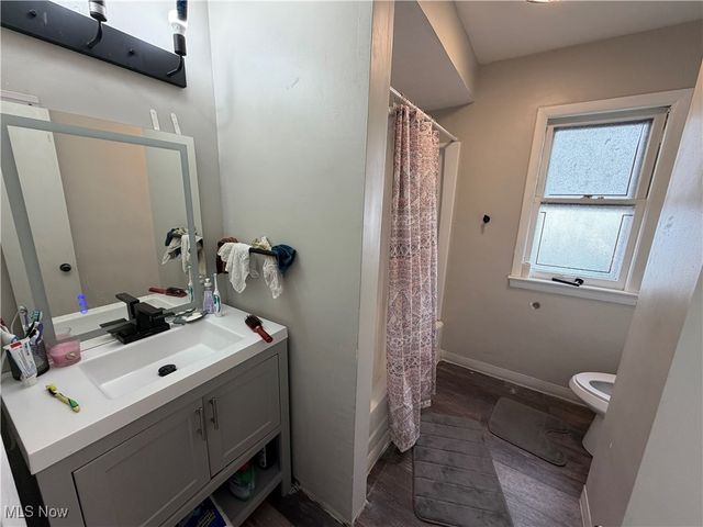 3895 E 151st Street, Cleveland, OH 44128