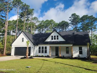 108 Boundaryline Drive, Calabash, NC 28467