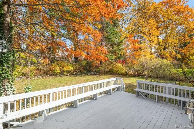 44 Amherst Drive, New Rochelle, NY 10804