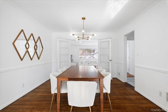 44 Amherst Drive, New Rochelle, NY 10804