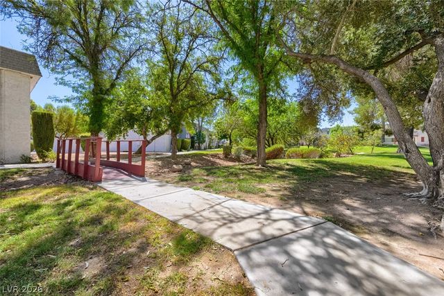 221 Pecos Way, Las Vegas, NV 89121