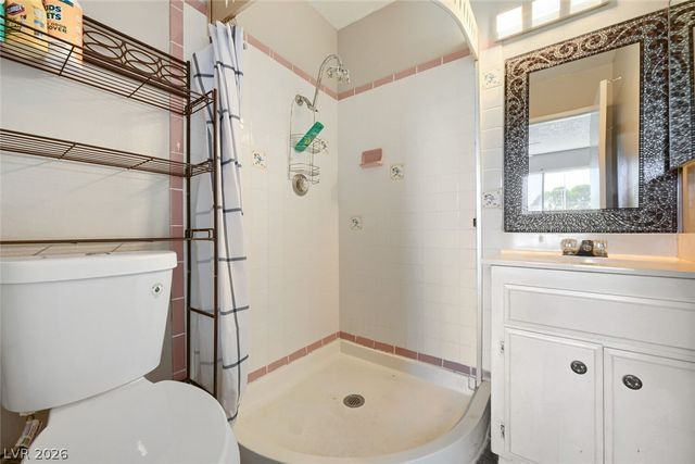 221 Pecos Way, Las Vegas, NV 89121