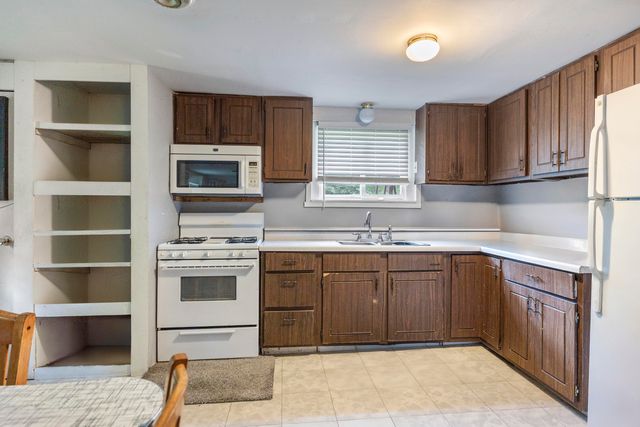 7701 N Fail Road, La Porte, IN 46350