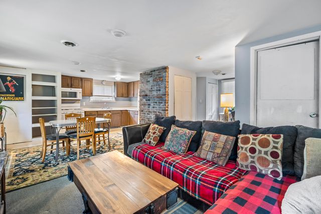 7701 N Fail Road, La Porte, IN 46350