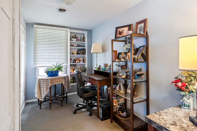 7701 N Fail Road, La Porte, IN 46350