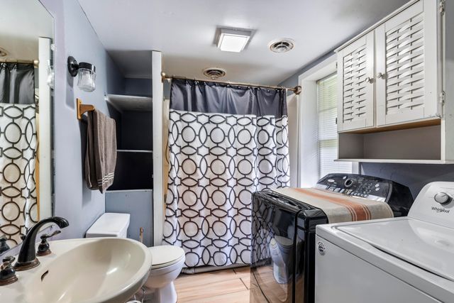 7701 N Fail Road, La Porte, IN 46350