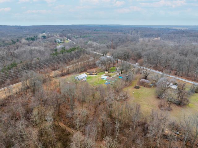 7701 N Fail Road, La Porte, IN 46350