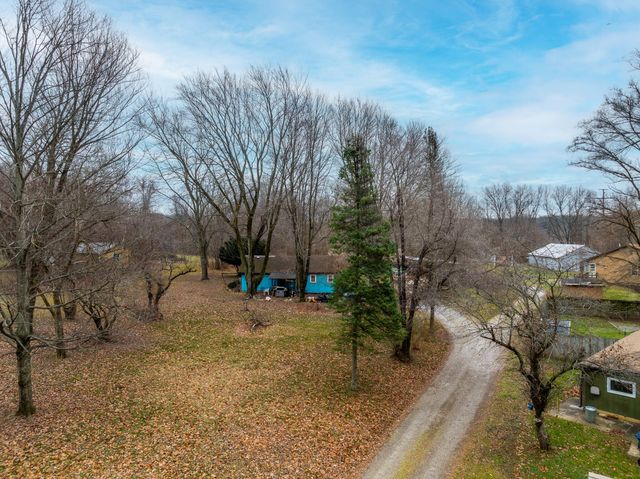 7701 N Fail Road, La Porte, IN 46350