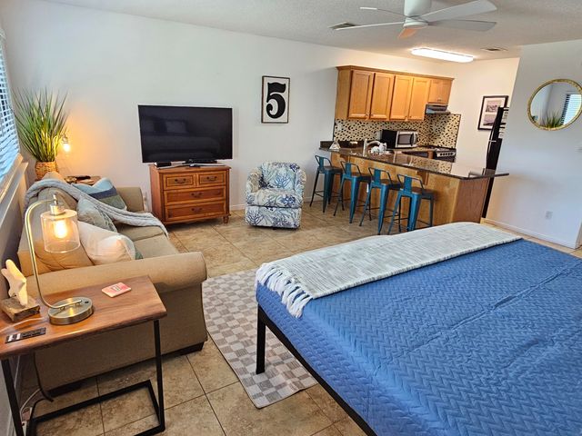 3605 E Co Hwy 30A 213, Santa Rosa Beach, FL 32459