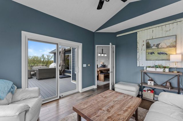 8665 Pioneer Trail, Loretto, MN 55357