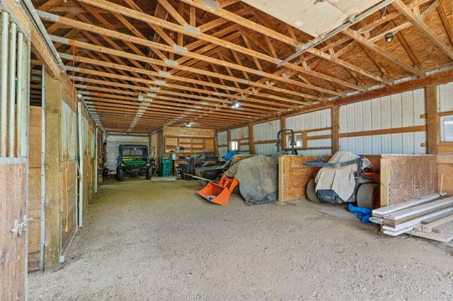 8665 Pioneer Trail, Loretto, MN 55357