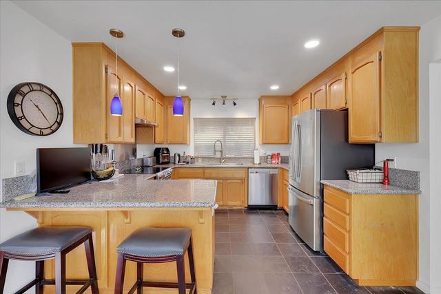 8890 Daguerra Point Dr, Marysville, CA 95901