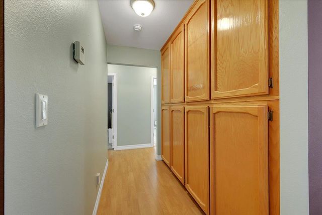 8890 Daguerra Point Dr, Marysville, CA 95901