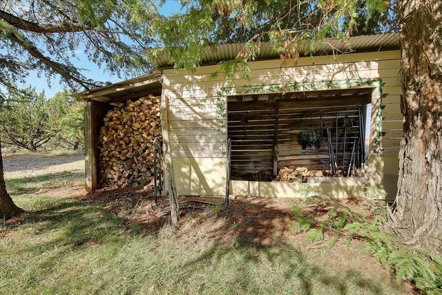 8890 Daguerra Point Dr, Marysville, CA 95901