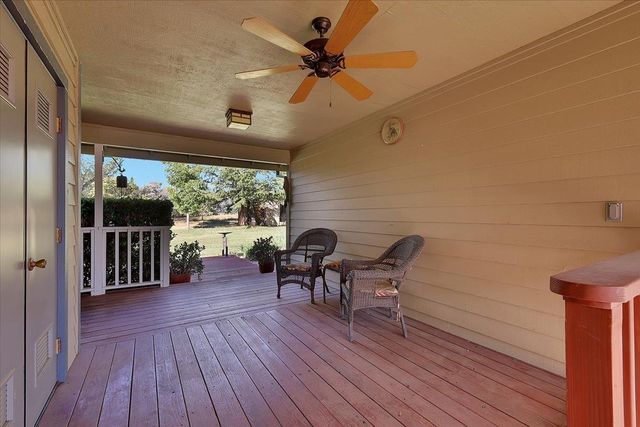 8890 Daguerra Point Dr, Marysville, CA 95901