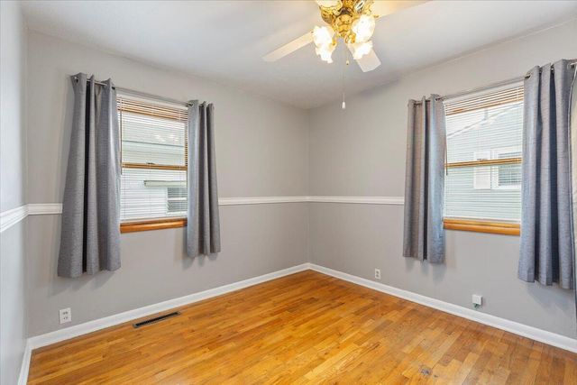 913 S 34TH Street, Council Bluffs, IA 51501