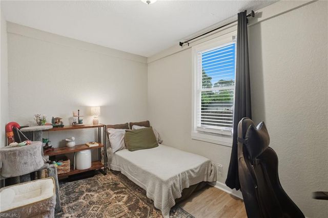 2304 Elaine AVE, Norfolk, VA 23518