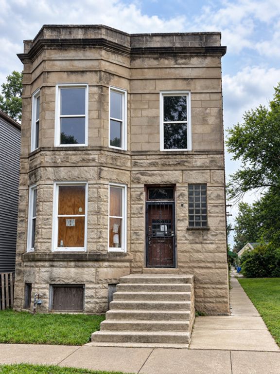 1111 W 61st Street, Chicago, IL 60621 — exterior