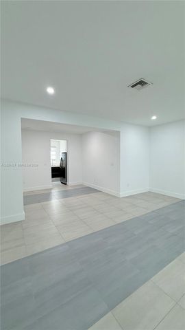 2021 Meridian Ave 6, Miami Beach, FL 33139