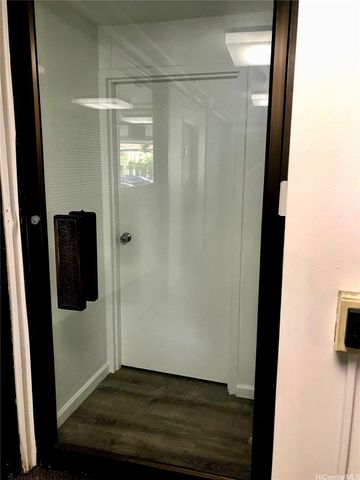 1750 kalakaua Avenue 202, Honolulu, HI 96826