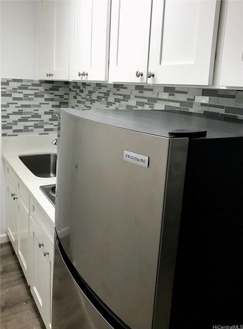 1750 kalakaua Avenue 202, Honolulu, HI 96826