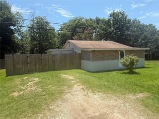 11874 Vanwood Street, Willis, TX 77318