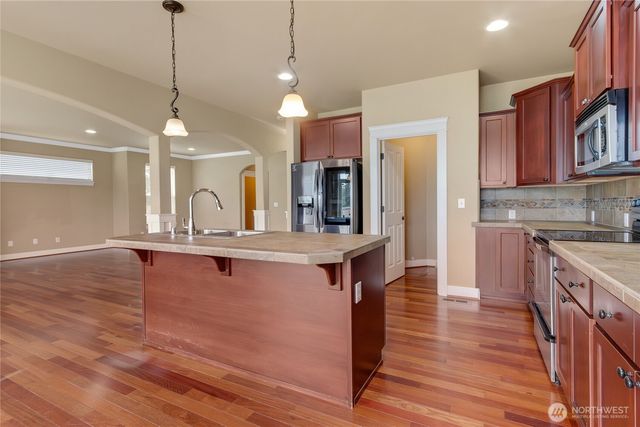 4721 205th Street Ct E, Spanaway, WA 98387