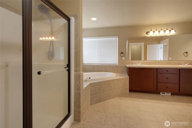 4721 205th Street Ct E, Spanaway, WA 98387