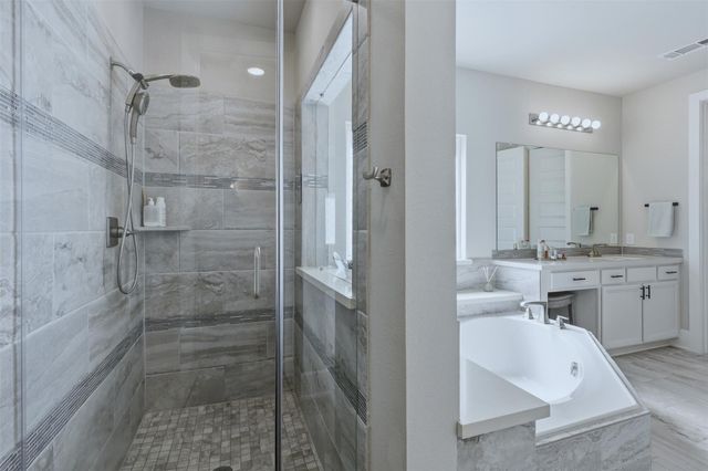 15133 Mahogany Trail, Conroe, TX 77302