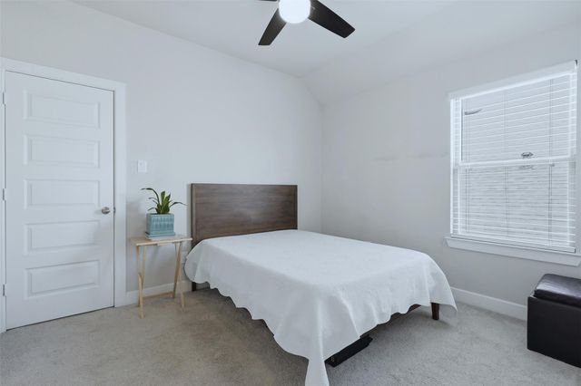 15133 Mahogany Trail, Conroe, TX 77302