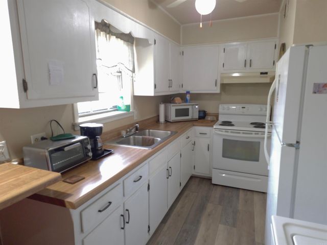 602 N 12th Street, Paragould, AR 72450